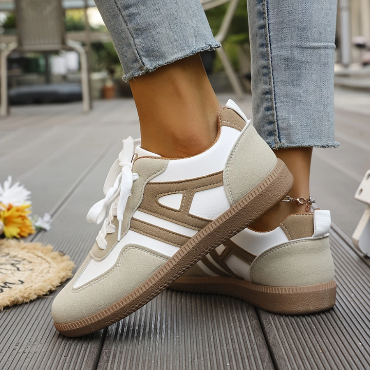 CHLOE | COMFORTABLE ORTHOPEDIC SNEAKERS