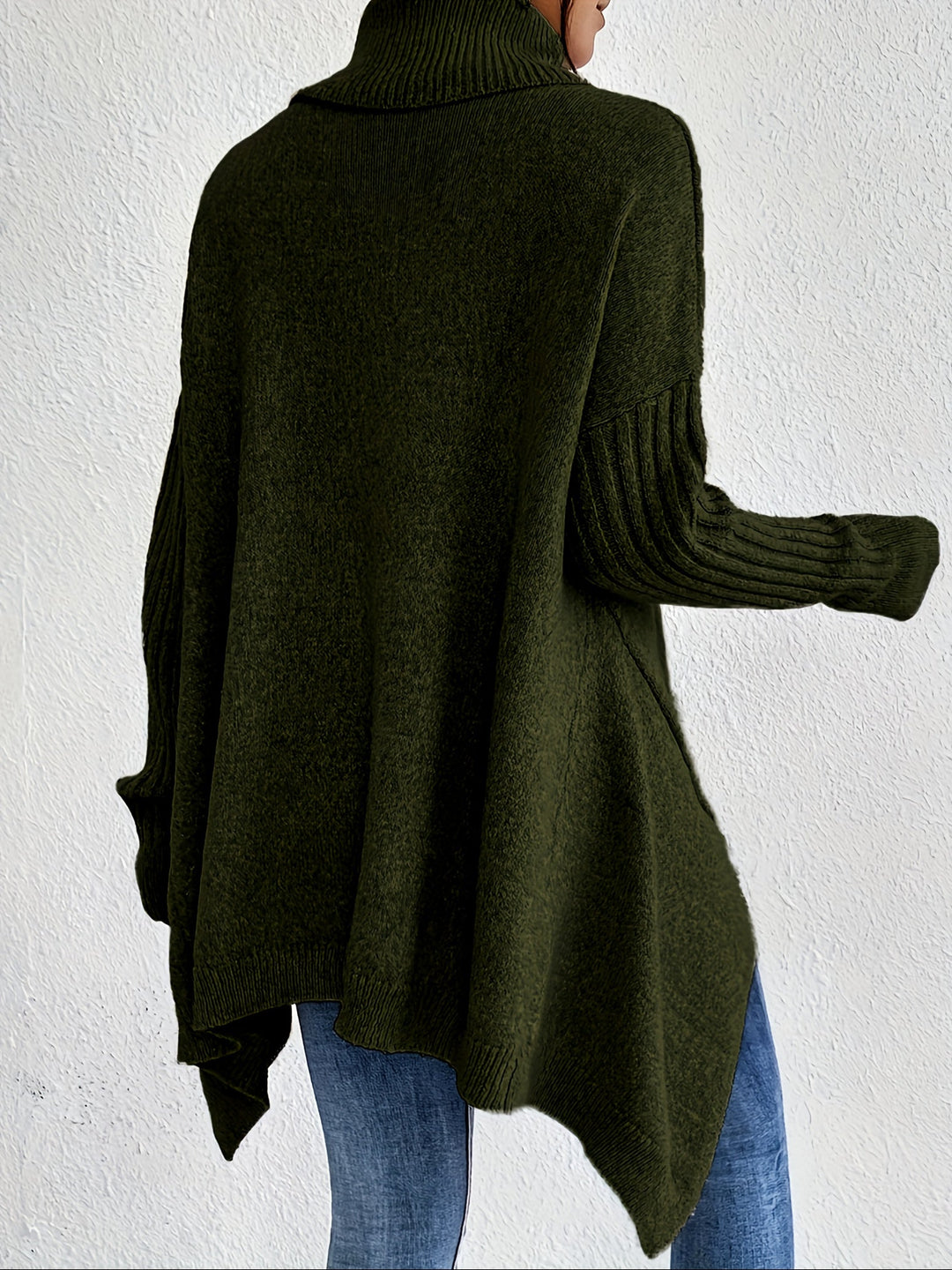 LEAH | OVERSIZED TURTLENECK SWEATER